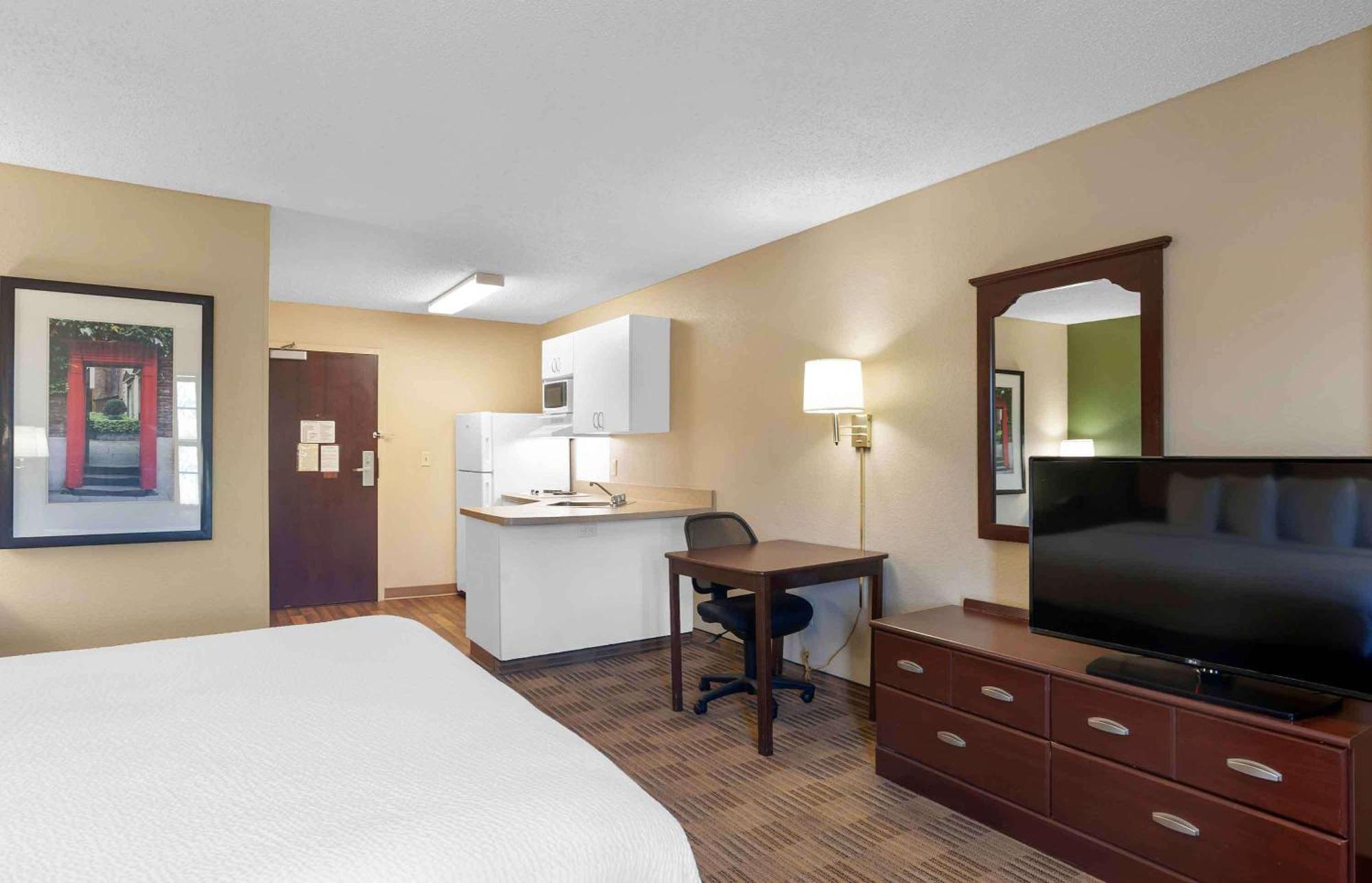 Extended Stay America Suites - Los Angeles - גלנדייל מראה חיצוני תמונה